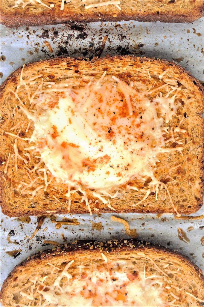 Baked Egg-in-a-Hole 