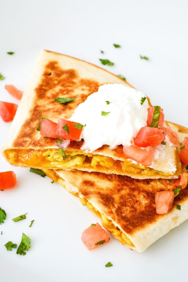 Easy Breakfast Quesadillas with toppings