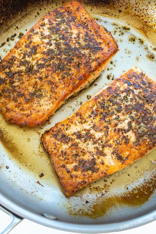 Pan Seared Salmon with Wine Butter Sauce