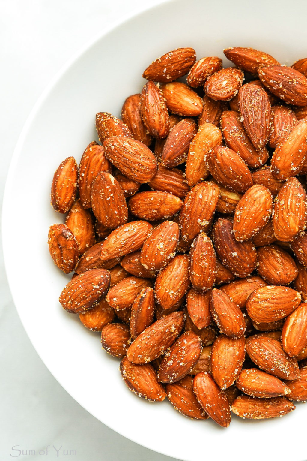 Garlic Roasted Almonds - Sum of Yum