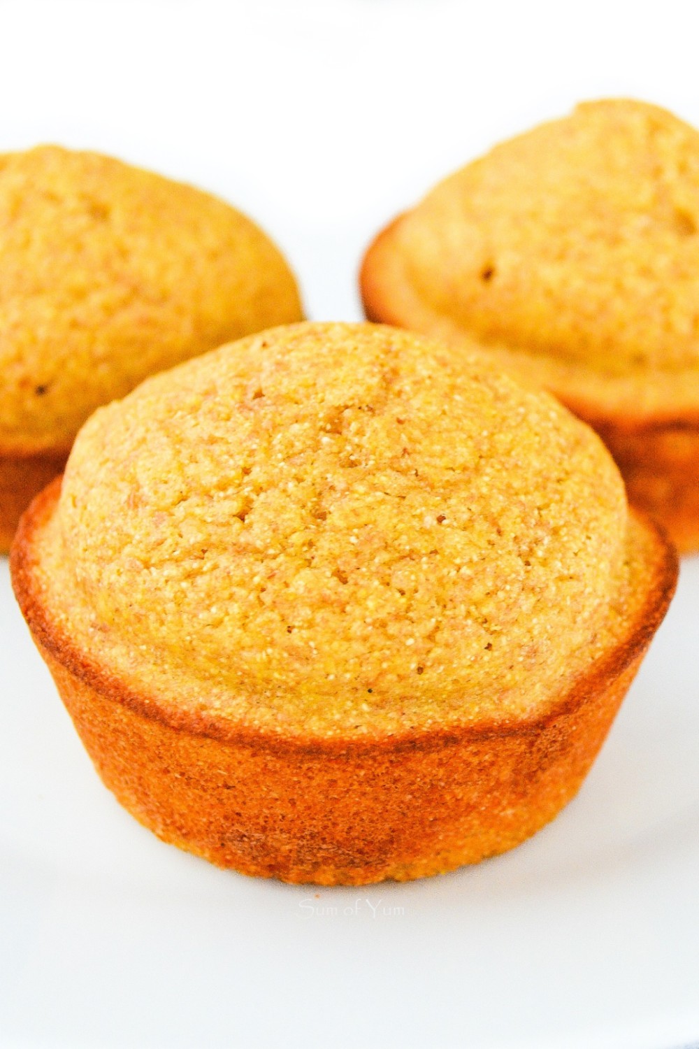 Healthy Cornbread Muffins 