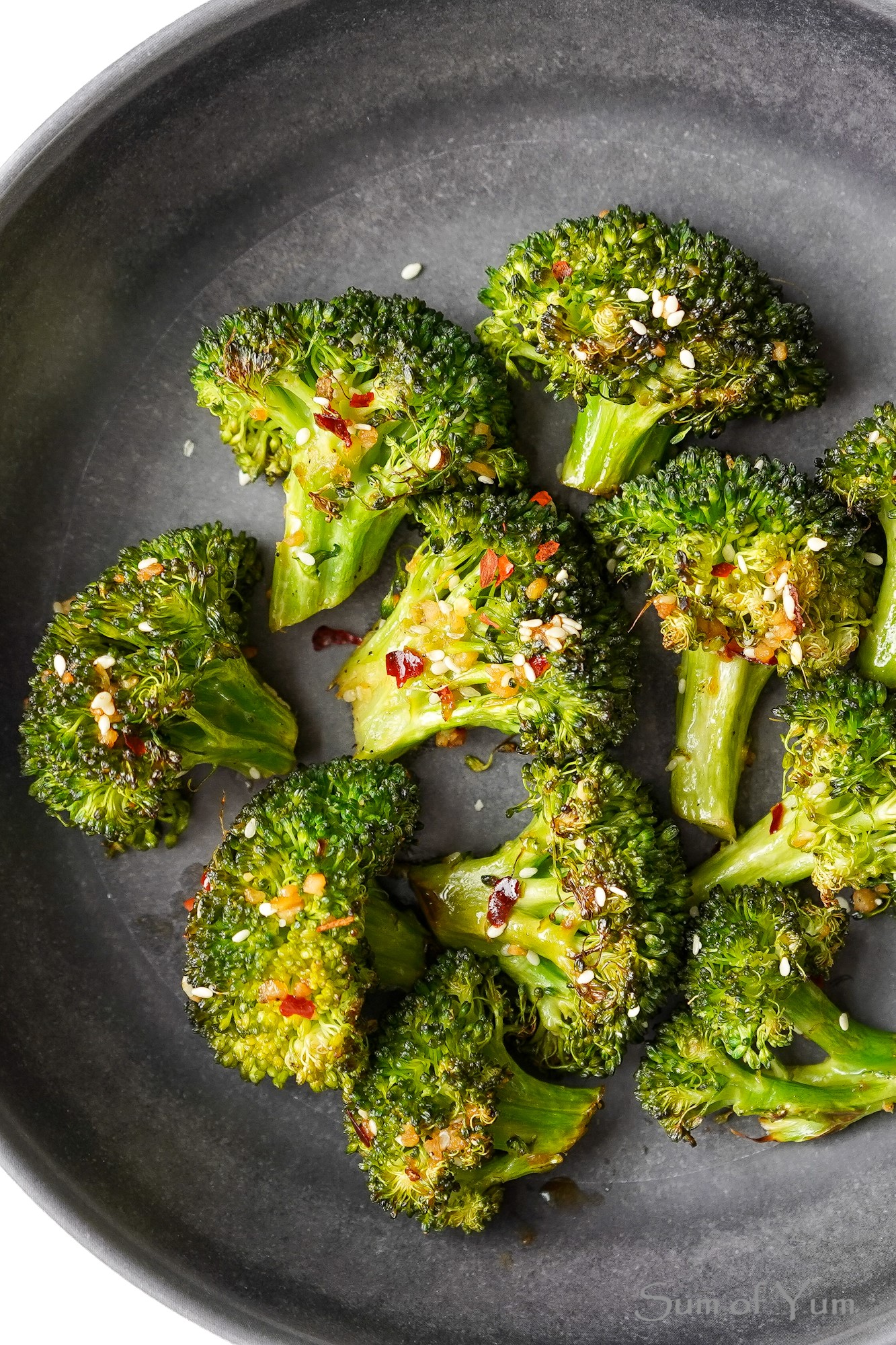Roasted Broccoli with Garlic Sesame Sauce 