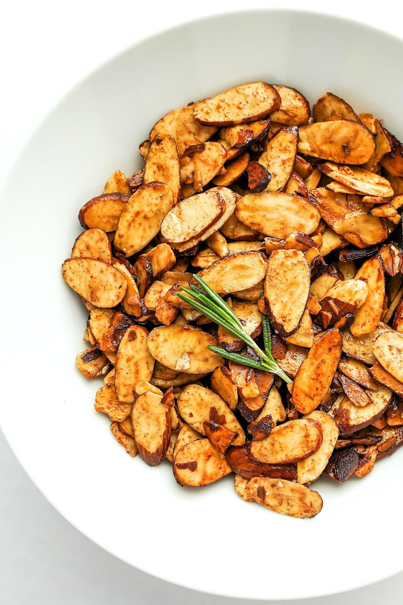 French Toasted Sliced Almonds with Rosemary